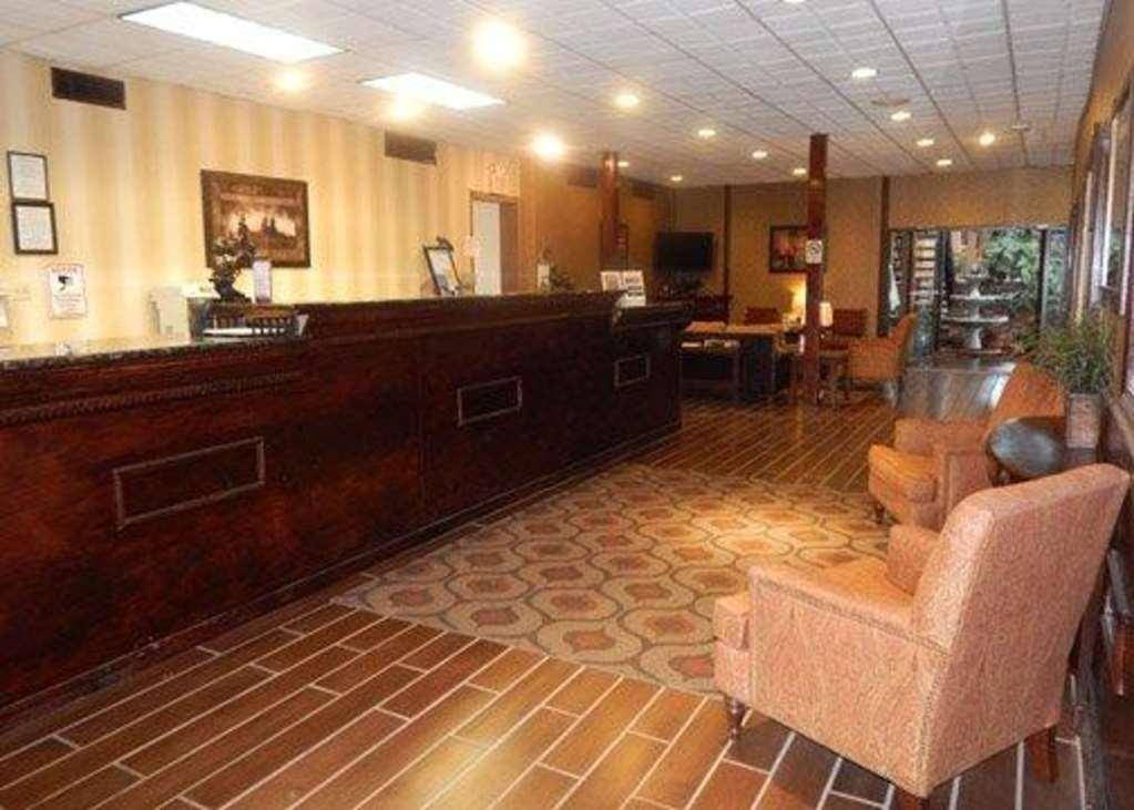 צ'יקאשה Quality Inn מראה פנימי תמונה