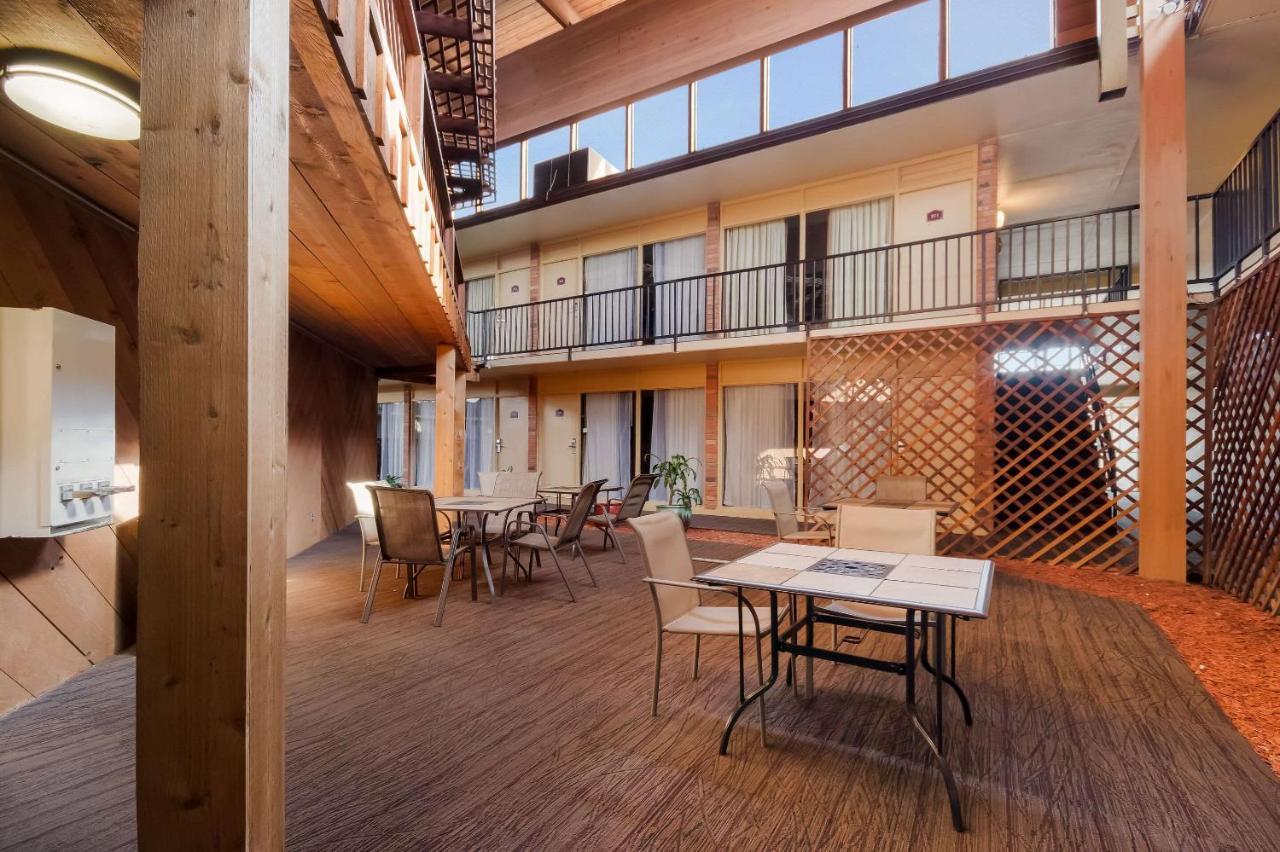 צ'יקאשה Quality Inn מראה חיצוני תמונה